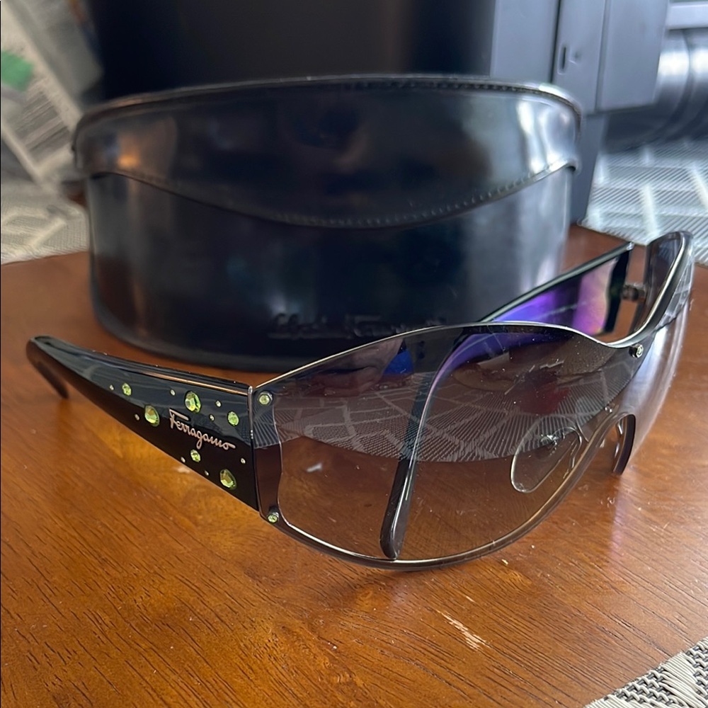 Salvatore Ferragamo Black Women's Sunglasses Glasses